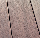 LAME DE TERRASSE EN MERBAU THERMO CHAUFFÉ LISSE 21 X 145 MM