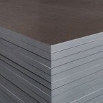 CONTREPLAQUÉ ANTIDERAPANT EUCALYPTUS 240GR 18MM