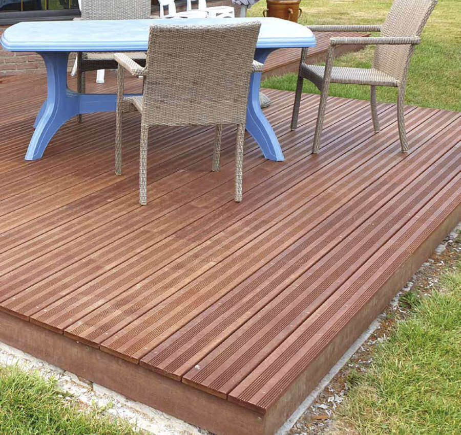 LAME DE TERRASSE MAÇARANDUBA 21X145 PROFIL DOUBLE PEIGNE