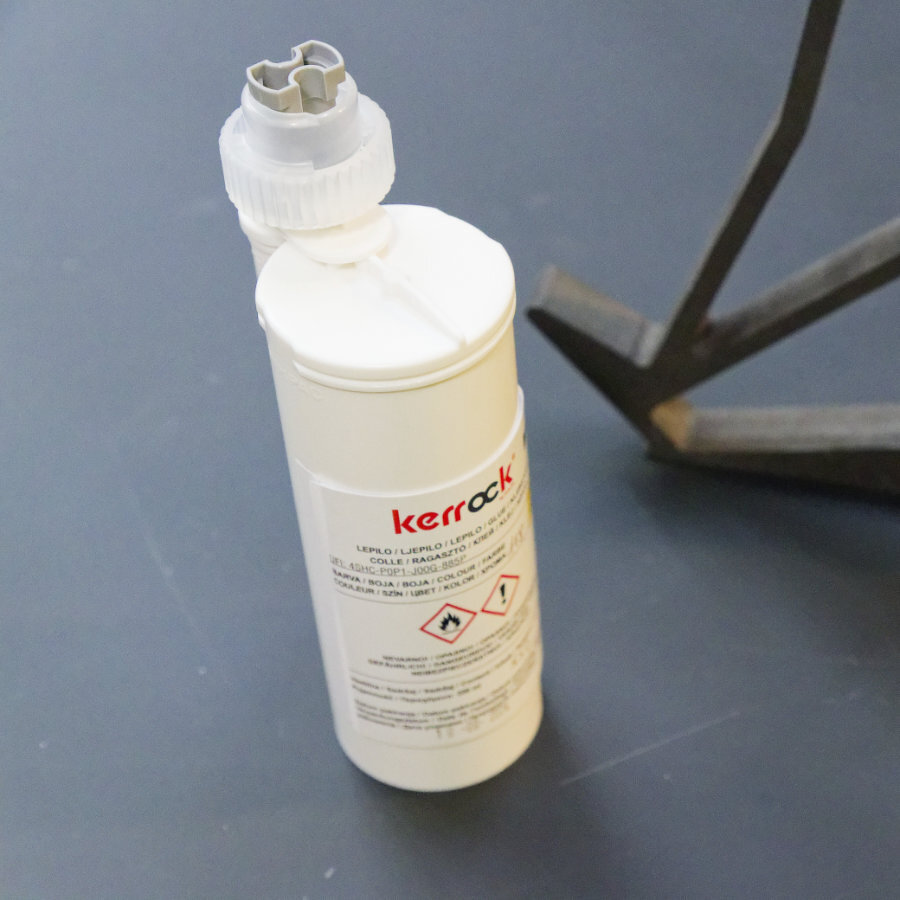 COLLE AU DÉCORS POUR PANNEAU EN SOLID SURFACE KERROCK 250ML