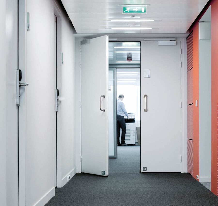 PORTES DAS