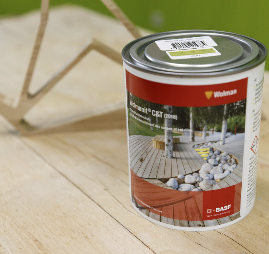 PRODUIT DE TRAITEMENT DES COUPES NOIR 1L