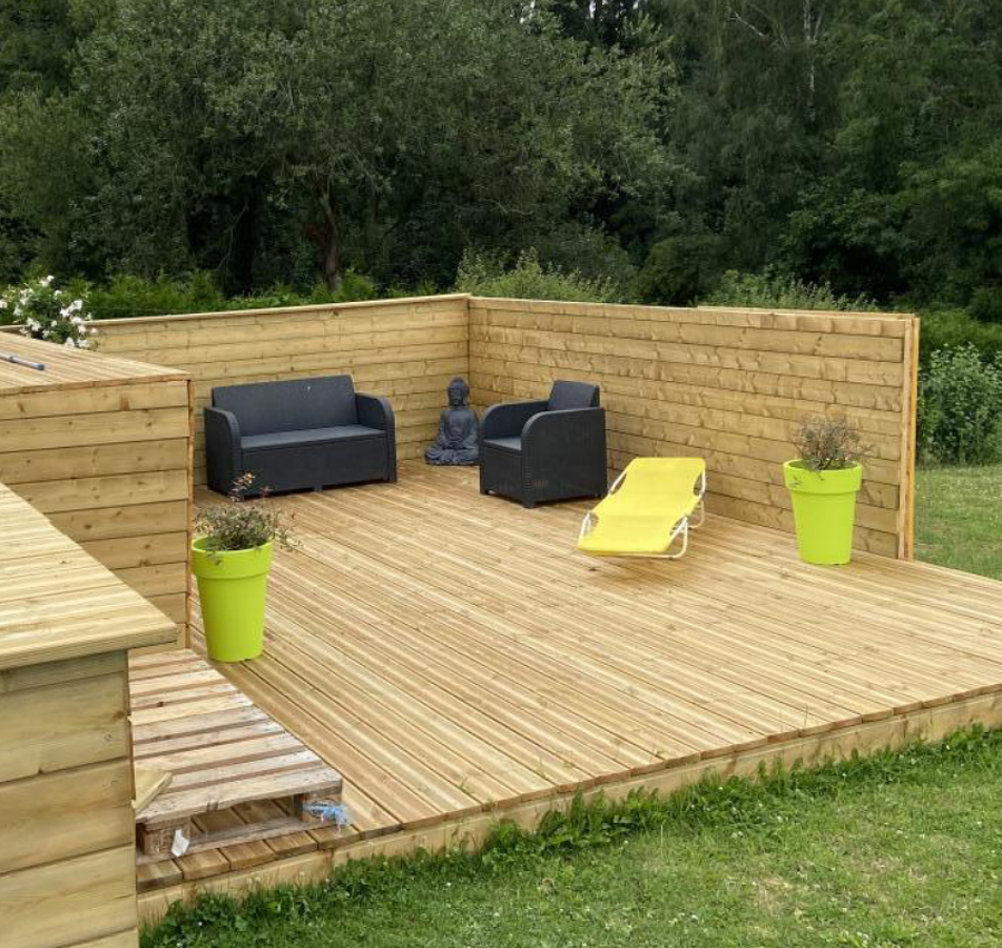 LAME DE TERRASSE PIN DU NORD CL4 VERT 26X145 DOUBLE PEIGNE